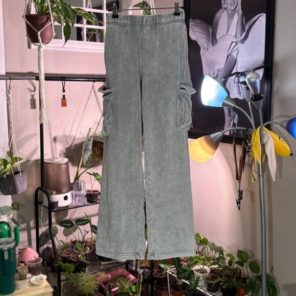 Manifest Offline Women's XS Gray Acid Wash Wide Leg Cargo Sweatpants Lounge - Picture 1 of 9